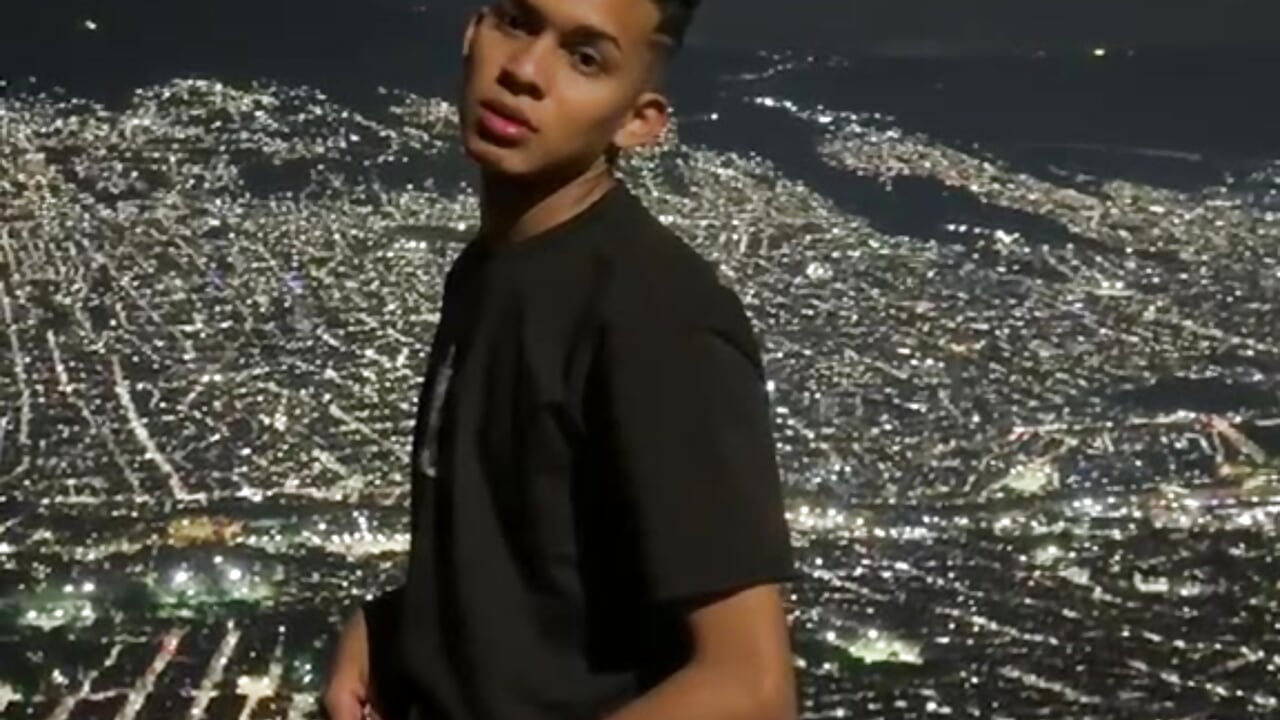 one night in medellin - video av dilan_alfonzo cam-modell
