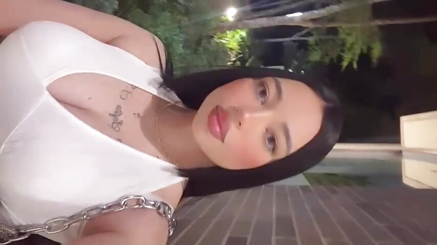 WhatsApp Video 2025-07-24 at 6,40,16 AM - video by AnthonellaSweet cam model