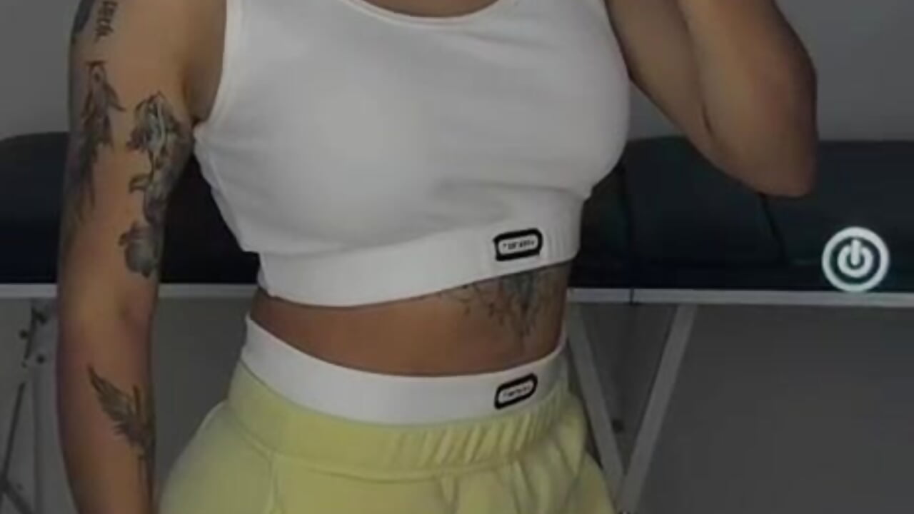 💛💛 – video od webkamerové modelky Angel1__