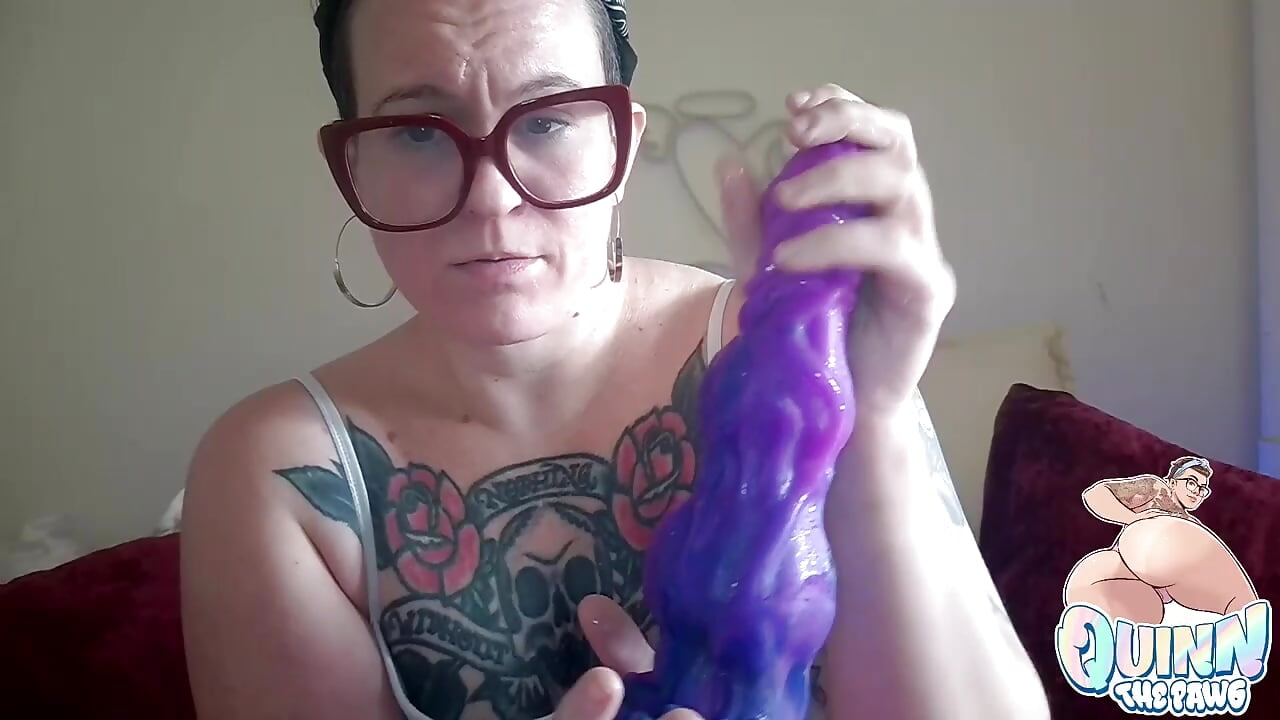 POV: jerking you off, with dildo - วิดีโอโดย quinnmariexo โมเดลแคม