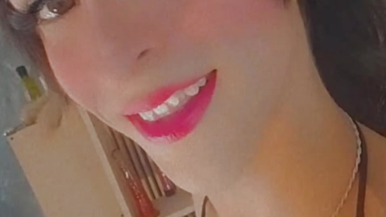WhatsApp Video 2026-01-16 at valen.mp4 - princessrainbowx 캠 모델의 동영상