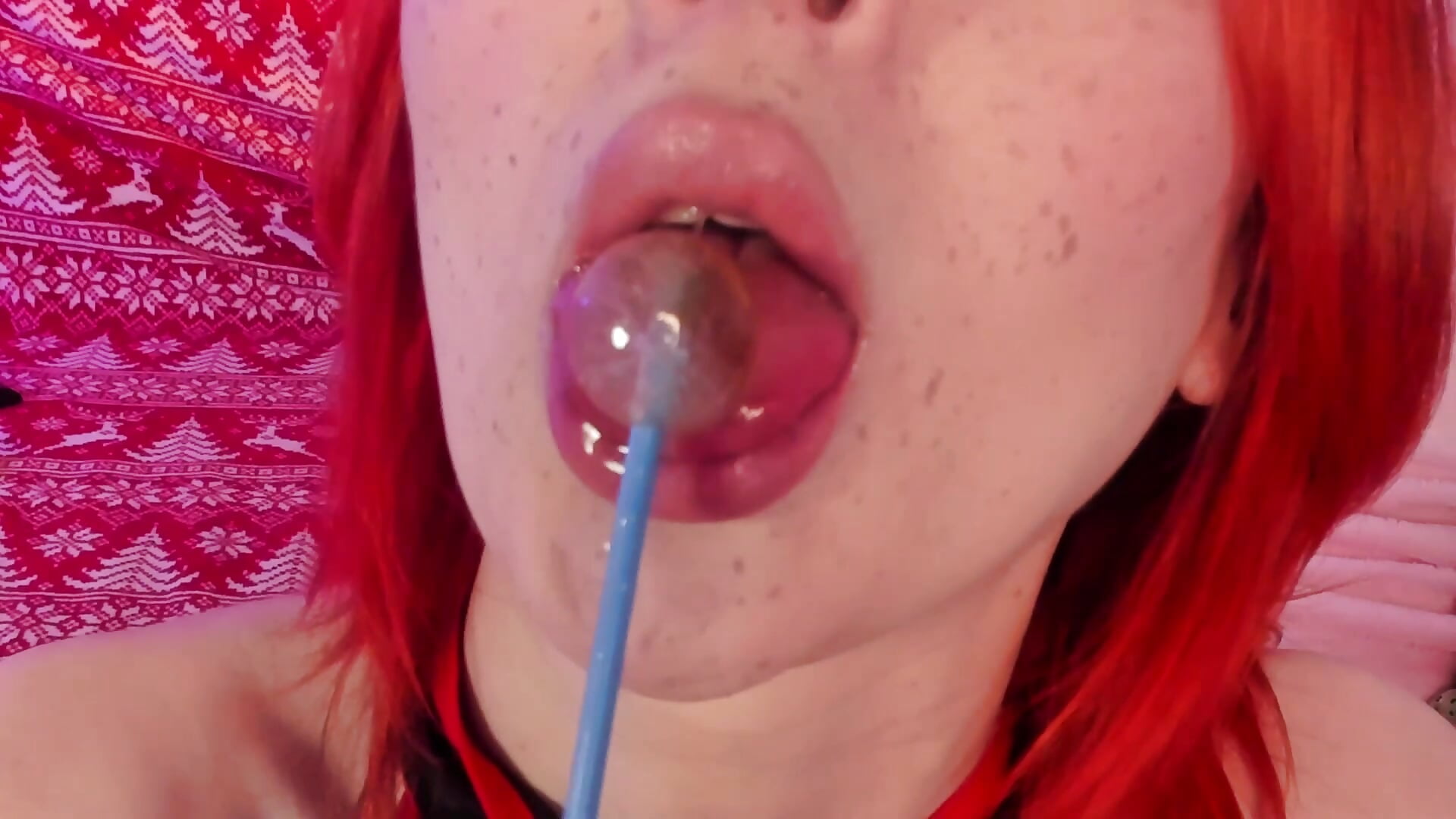 sucking lilo pop