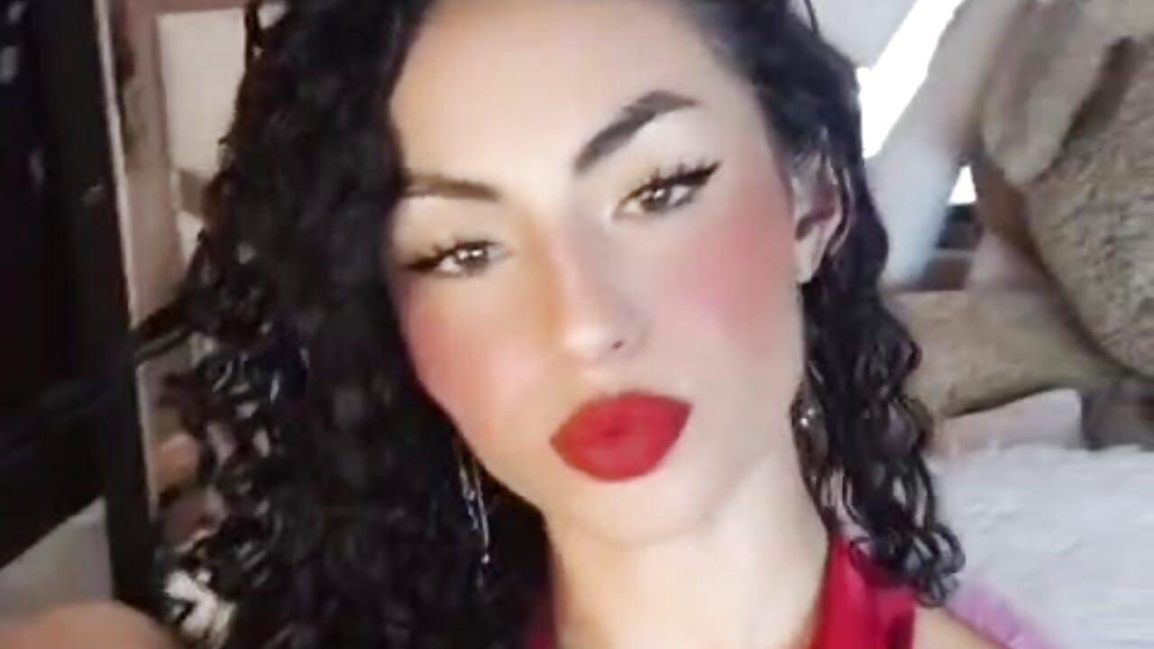my 28th birthday  🥰🎉🎁🎈🌹 - video by marilynmonroe111 cam model