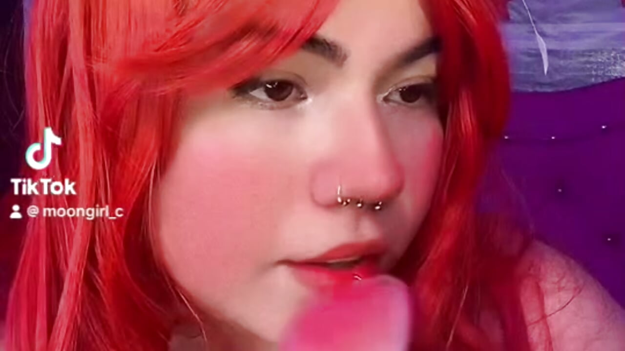 Inocent - video by Samanta_Bigboos cam model