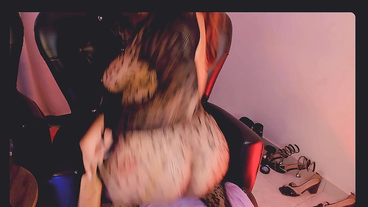 ;) - video by Samanta_Bigboos cam model