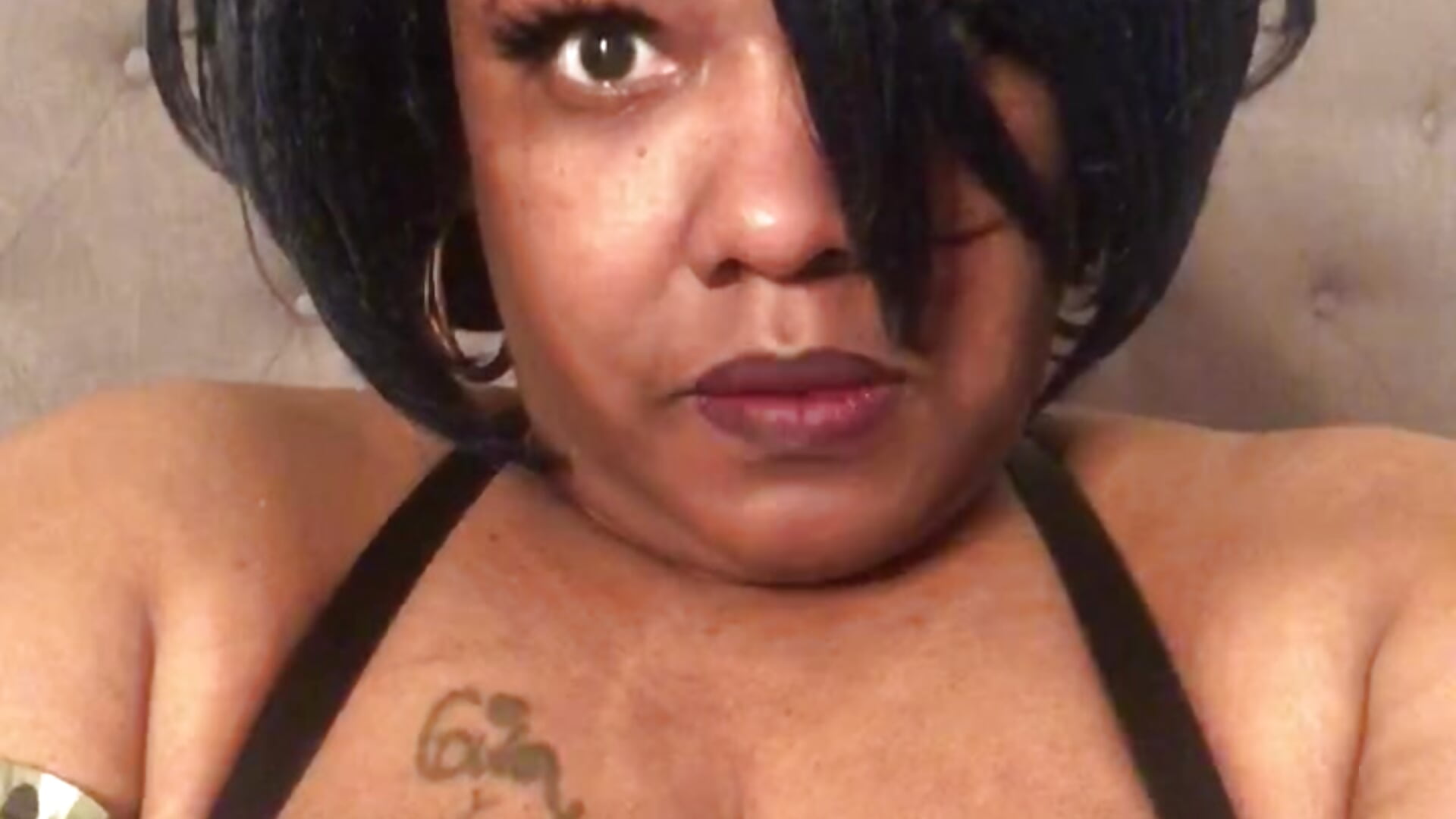 More 2 Cum - vídeo de msyvette1970@xh modelo de câmara