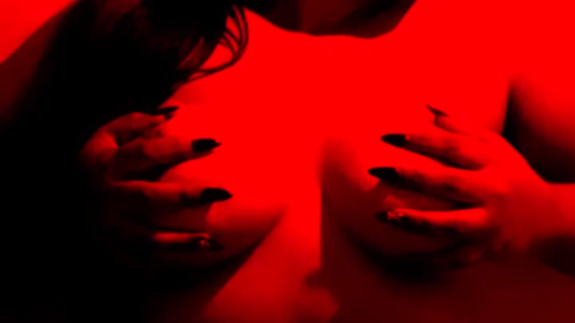 ❤️ - video by HarleenQuinzen cam model