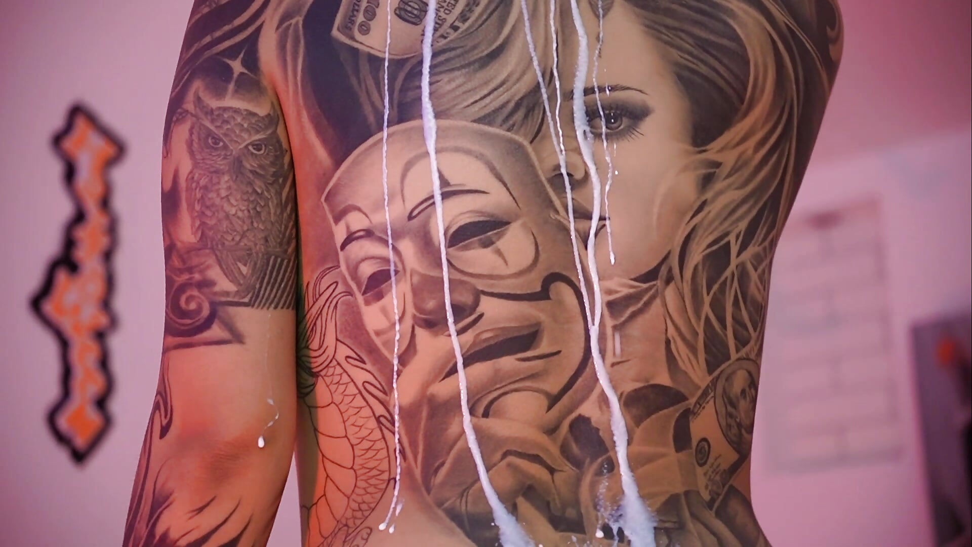 a delicious game with milk🔥🔥 - video oleh model kamera Marianamonroe_