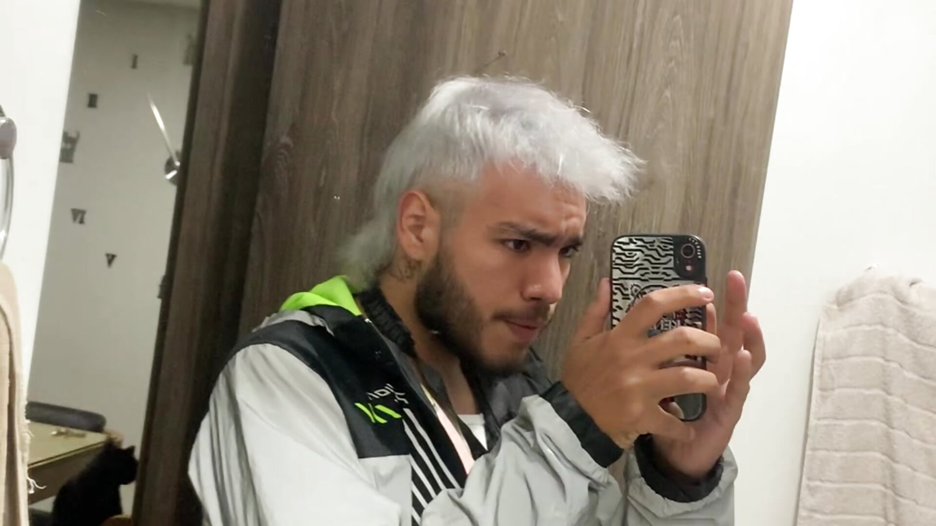 2120ED18-406B-4AE0-8472-EF1F899A0D0C - βίντεο μοντέλου joaN__Nicolas