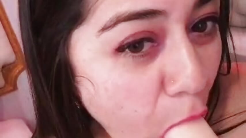 I love to feel your milk in my mouth - video by nahomi_sweett cam model