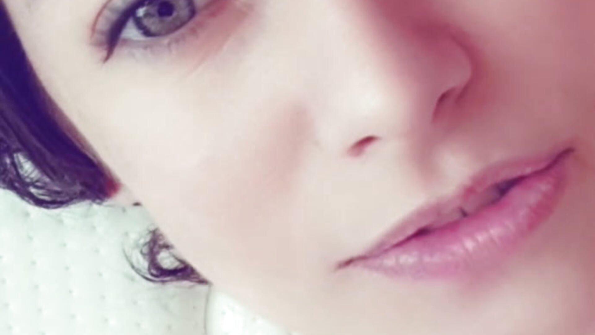 Welcome to my house - SunElizabeth adlı kamera modelinin videosu