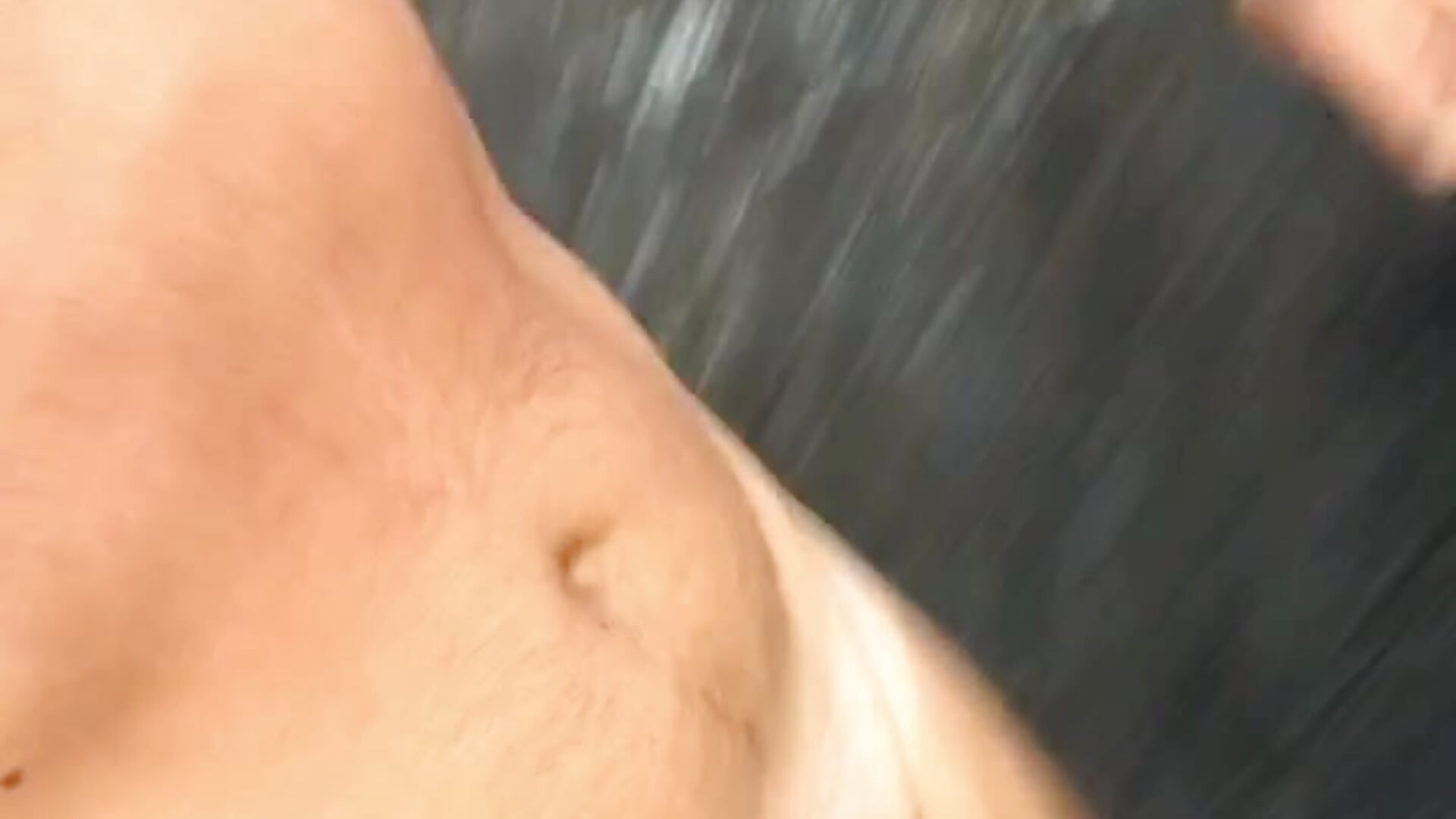 Slow motion running naked－カメラキャストのmadaussiehereの動画