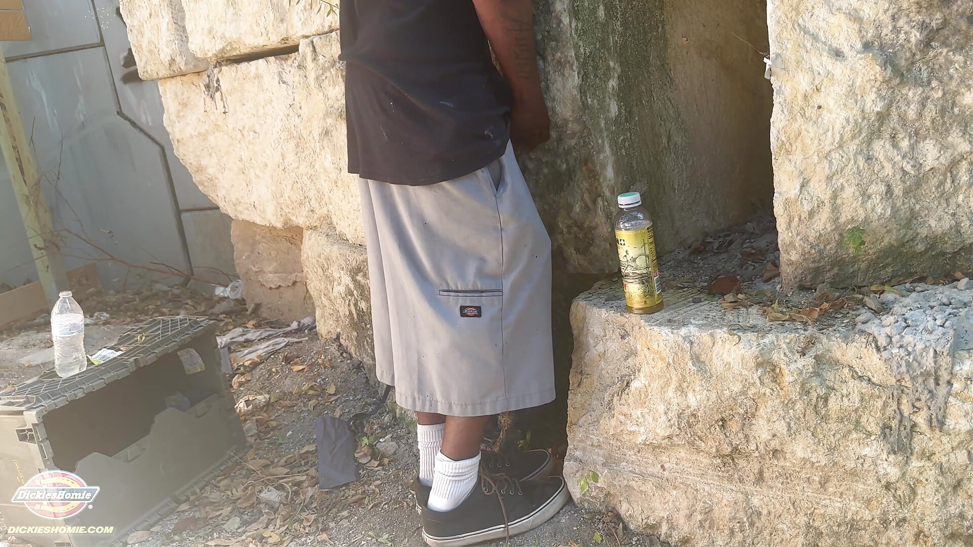 Jerkin In Work Clothes Busted All Over Myself - video by dickieshomieATX cam model