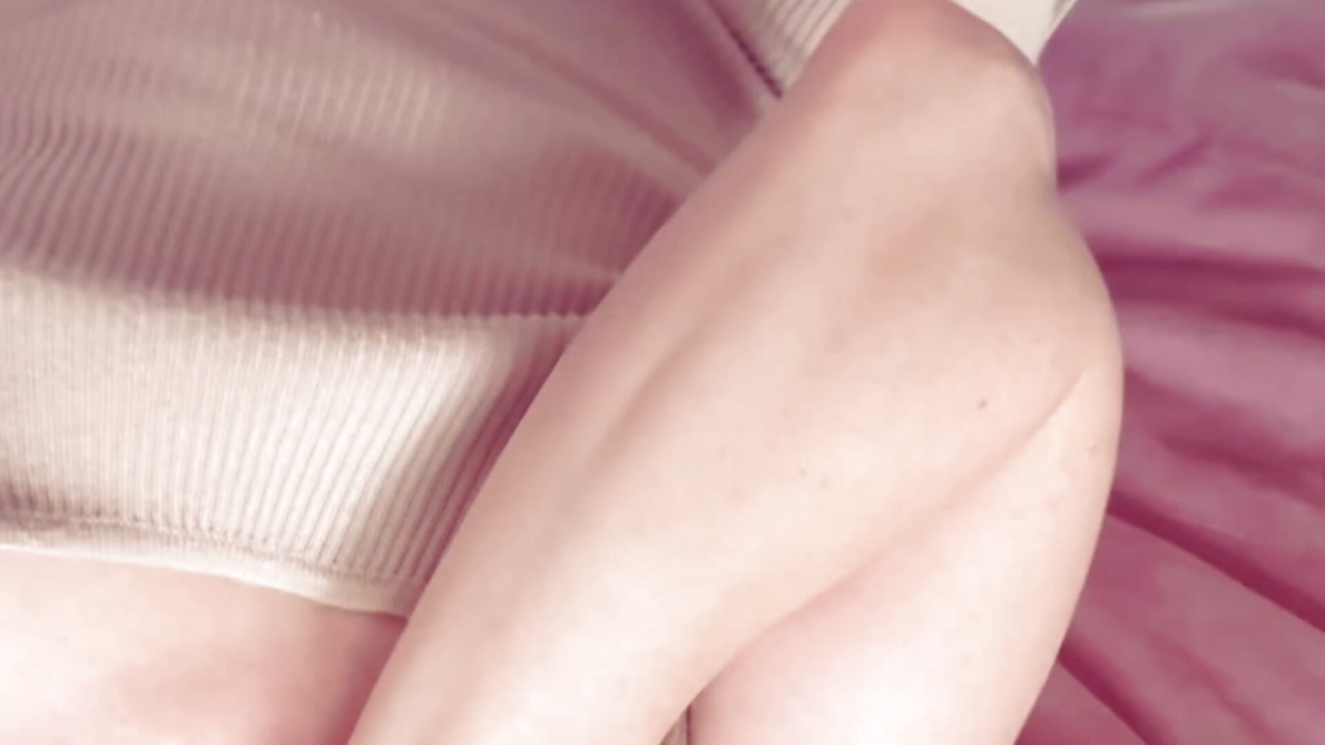 Softness 💋 - video by LavenderHot cam model