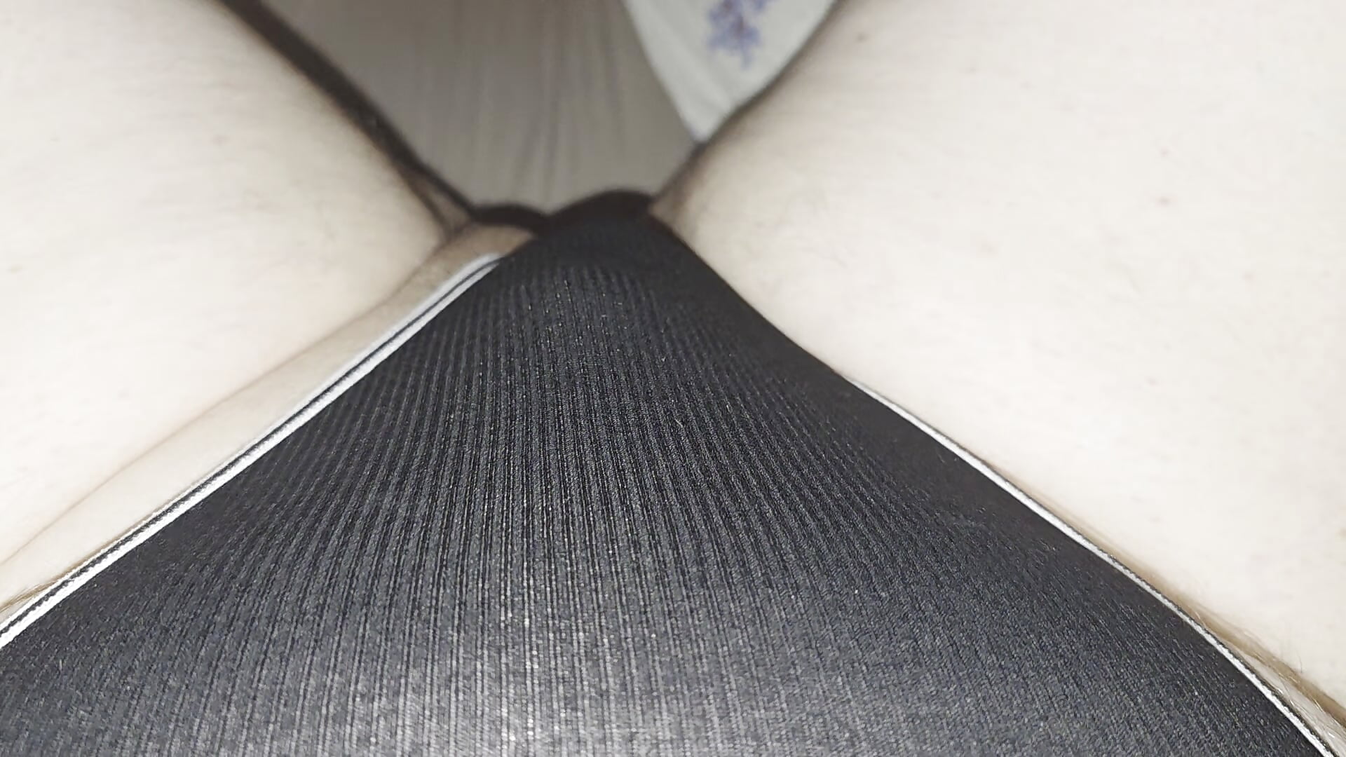 1000017196.mp4 - video by Erick323 cam model