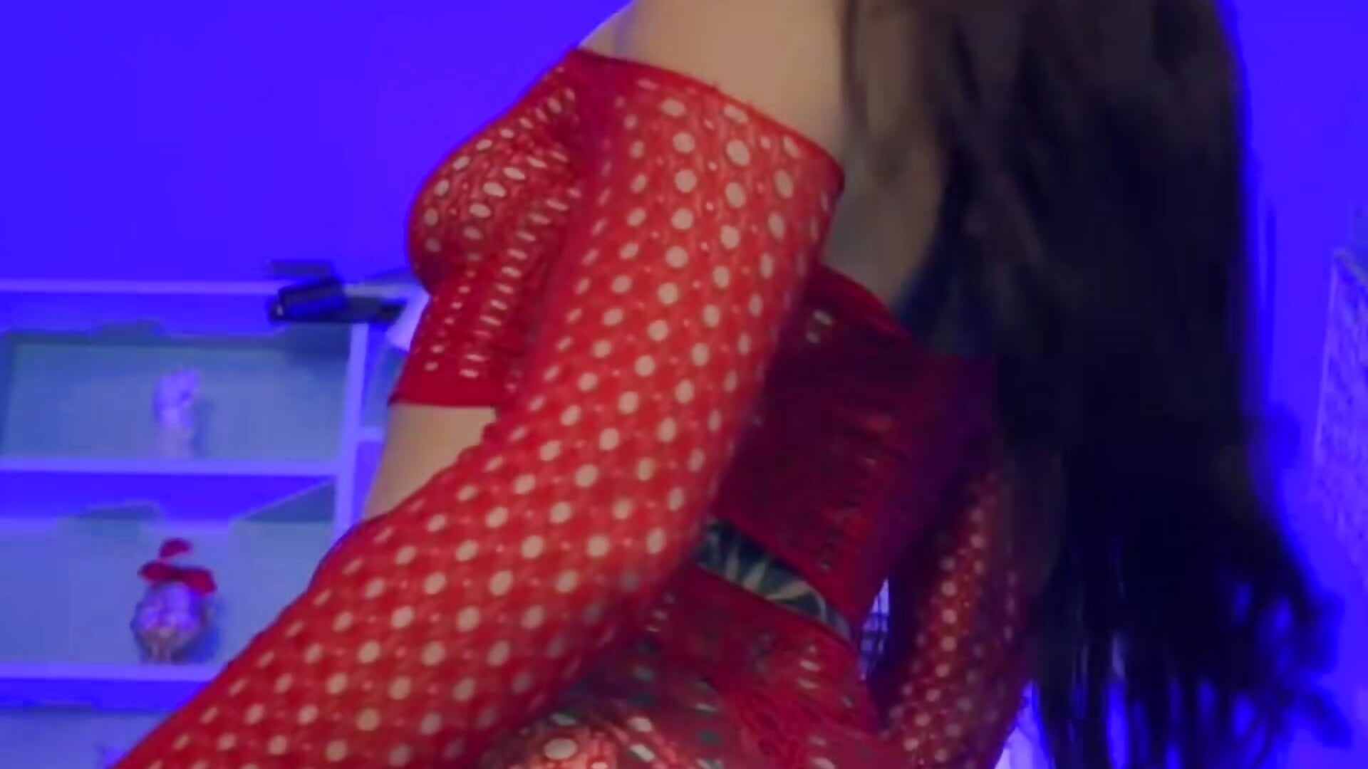 hello loser - video by Julieta_Russell cam model