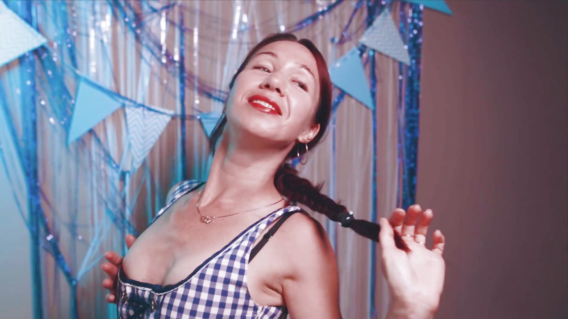 oktoberfest - відео від вебкаммоделі Ariel_Maritime