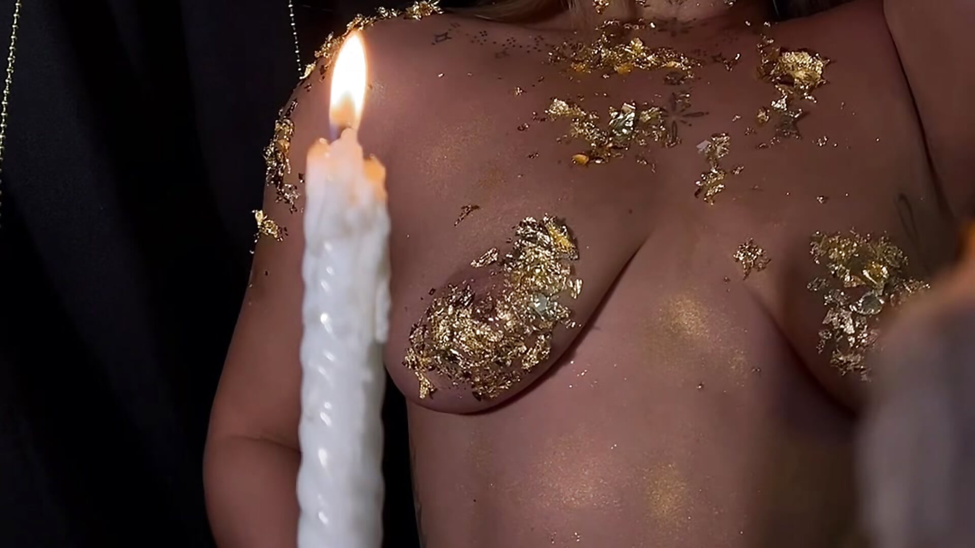 Sparkles✨🧇 - video by MollyCruz cam model