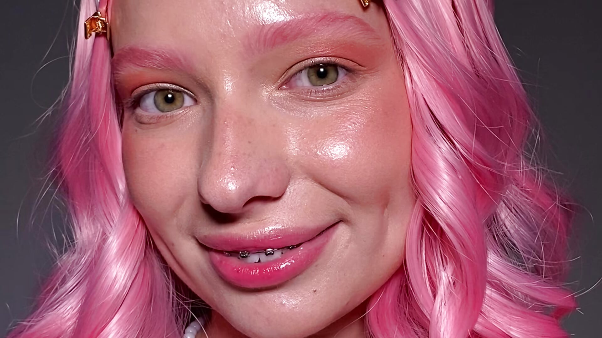 Malvina– soffy__kisss kameramodell videója