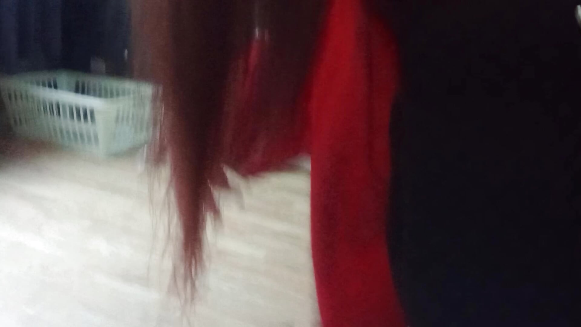 Nice in red - video by CummingStars98 cam model