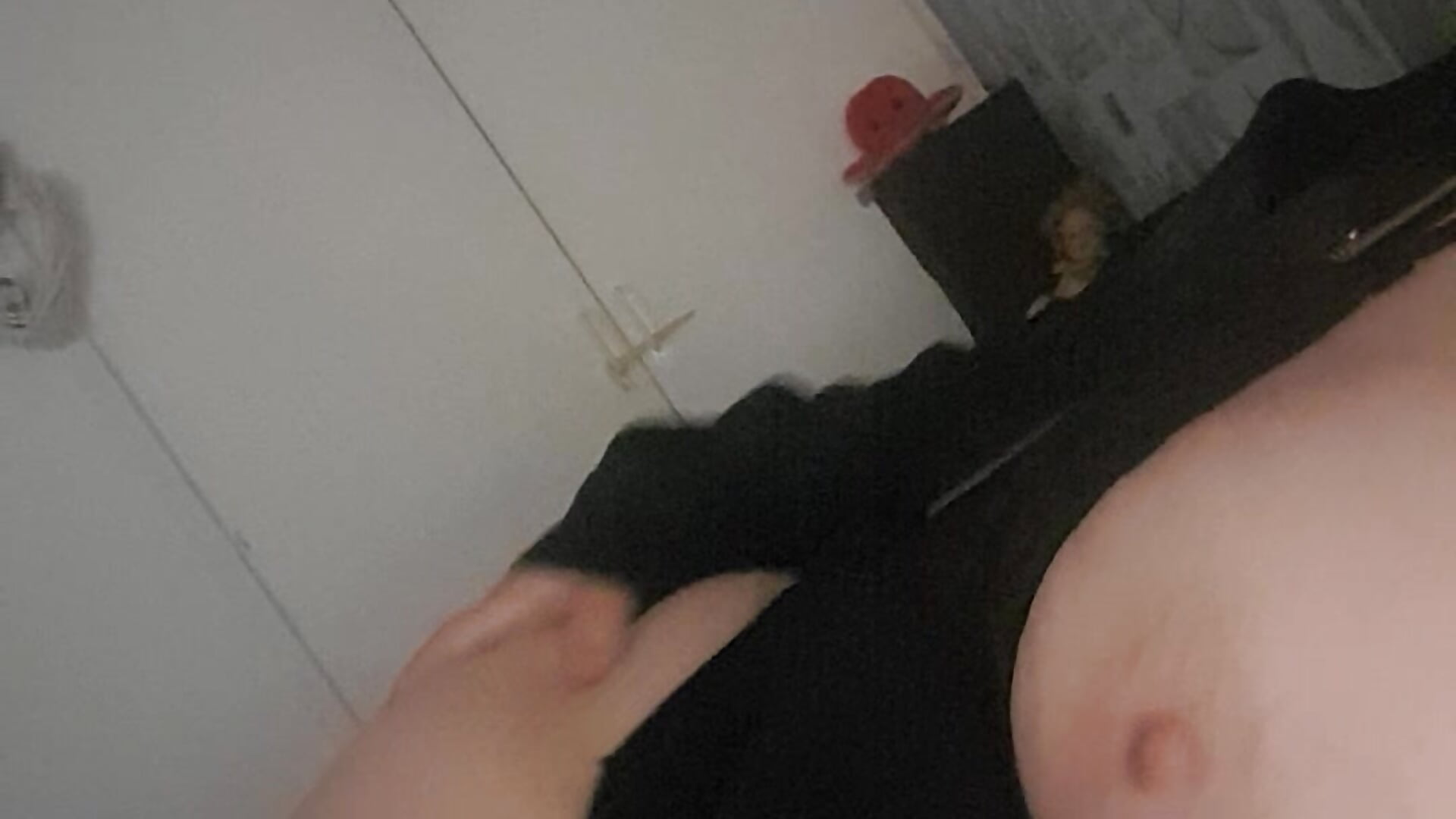 Shake titty and ass - video by shykitbbw cam model