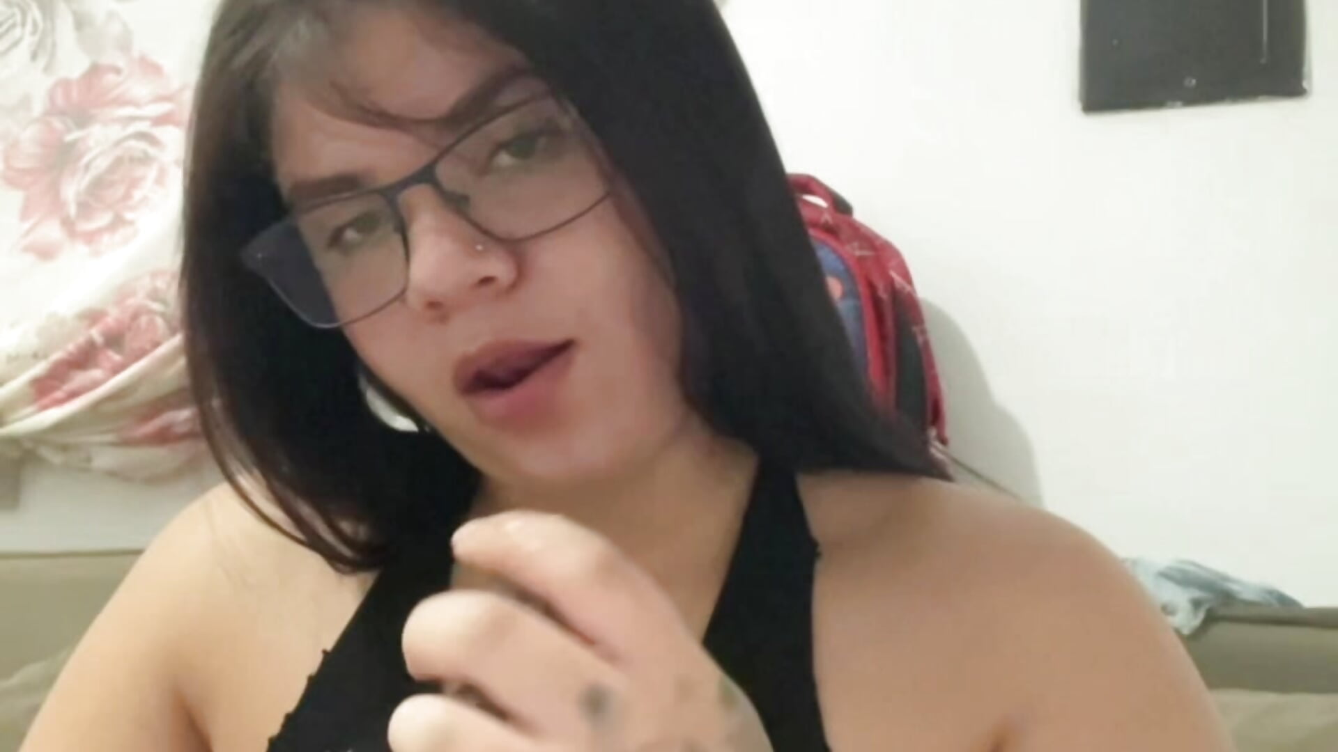 Estreando meu novo dildo de 20 cm negro🤤 - video by badgalbitch3 cam model