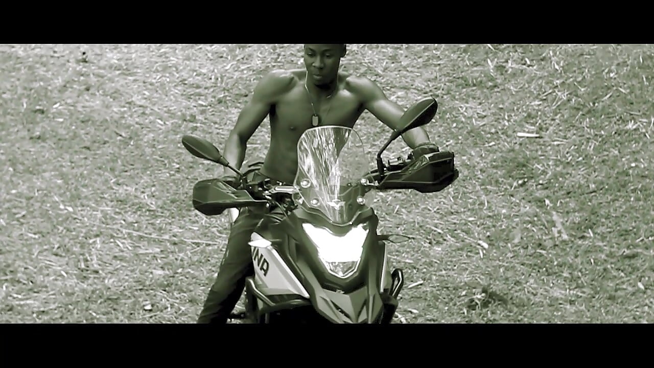 Would you like walks with me!!!– Lil_Curved kameramodell videója