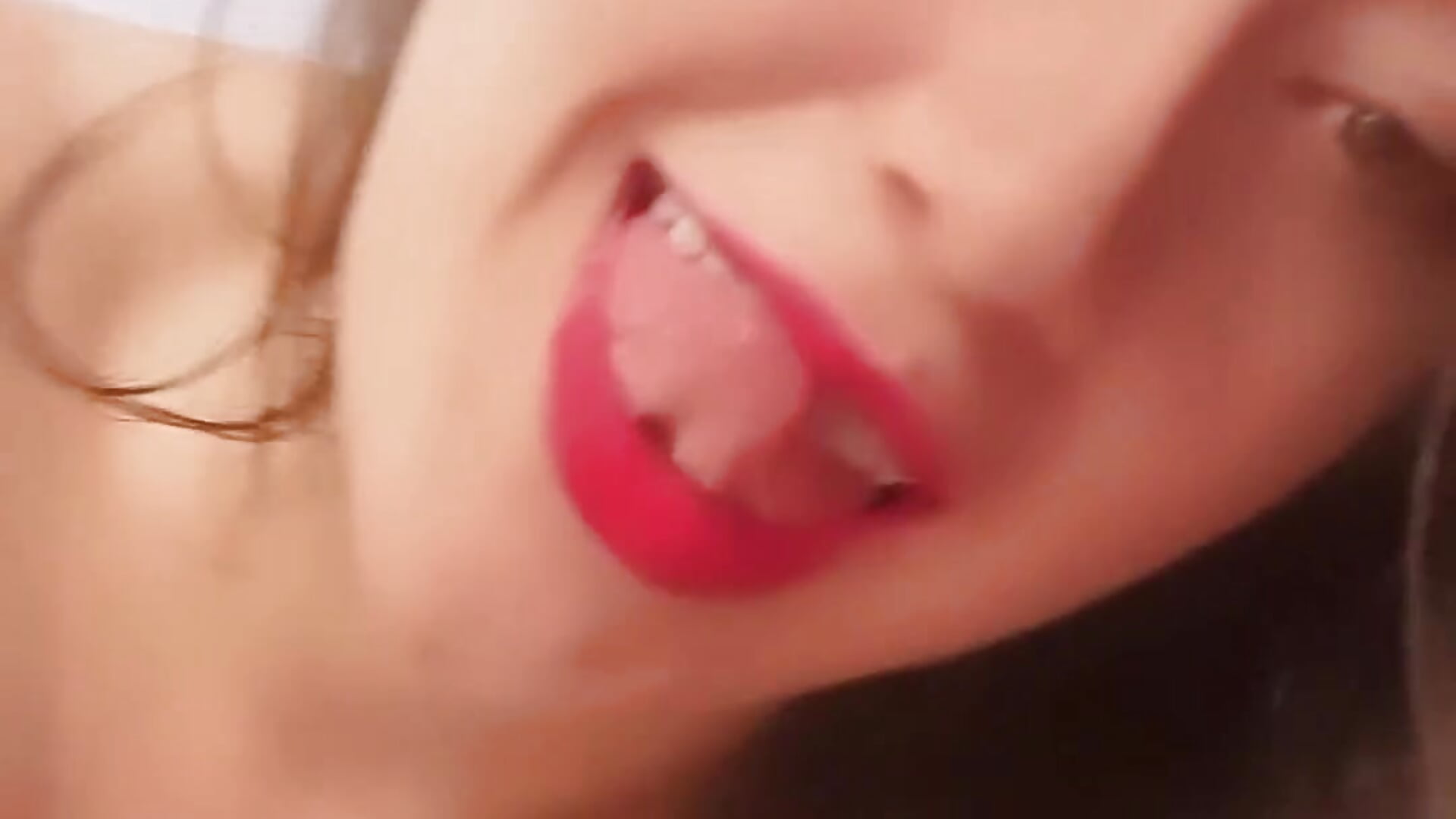 CAMILA IS CRAZY - CamilaVenz adlı kamera modelinin videosu