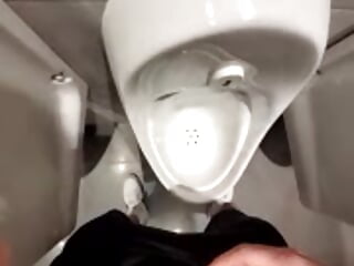 Big loaddd publicco 💦💦💦 - فيديو من sevvvvsevvvv1 موديل الكام