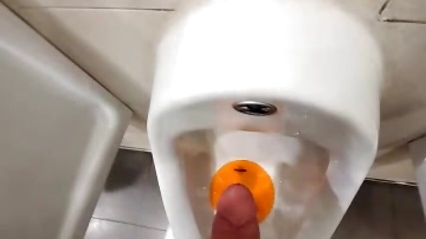 Solo big load public 💦 - فيديو من sevvvvsevvvv1 موديل الكام