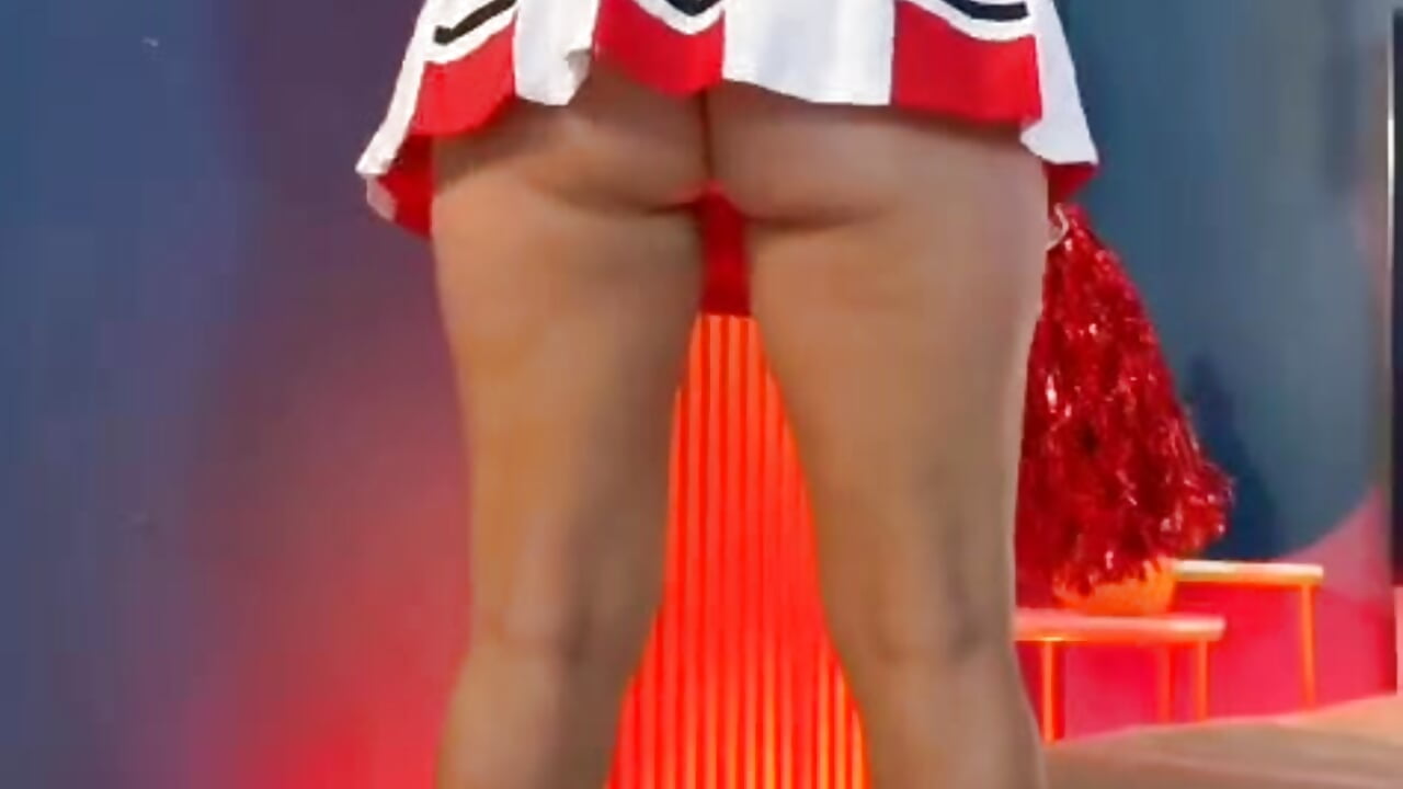 your cheerleader girl 💗 - video by April_bowie cam model