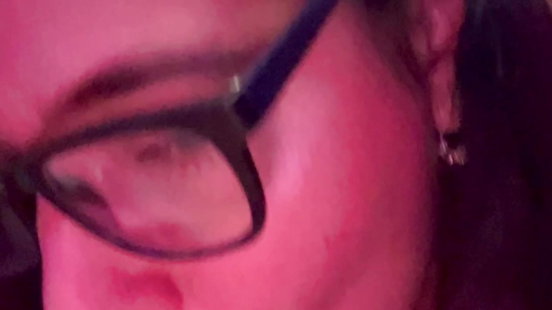 Feet fetish 👣 and cream 🤤 - video by agoosvokk cam model