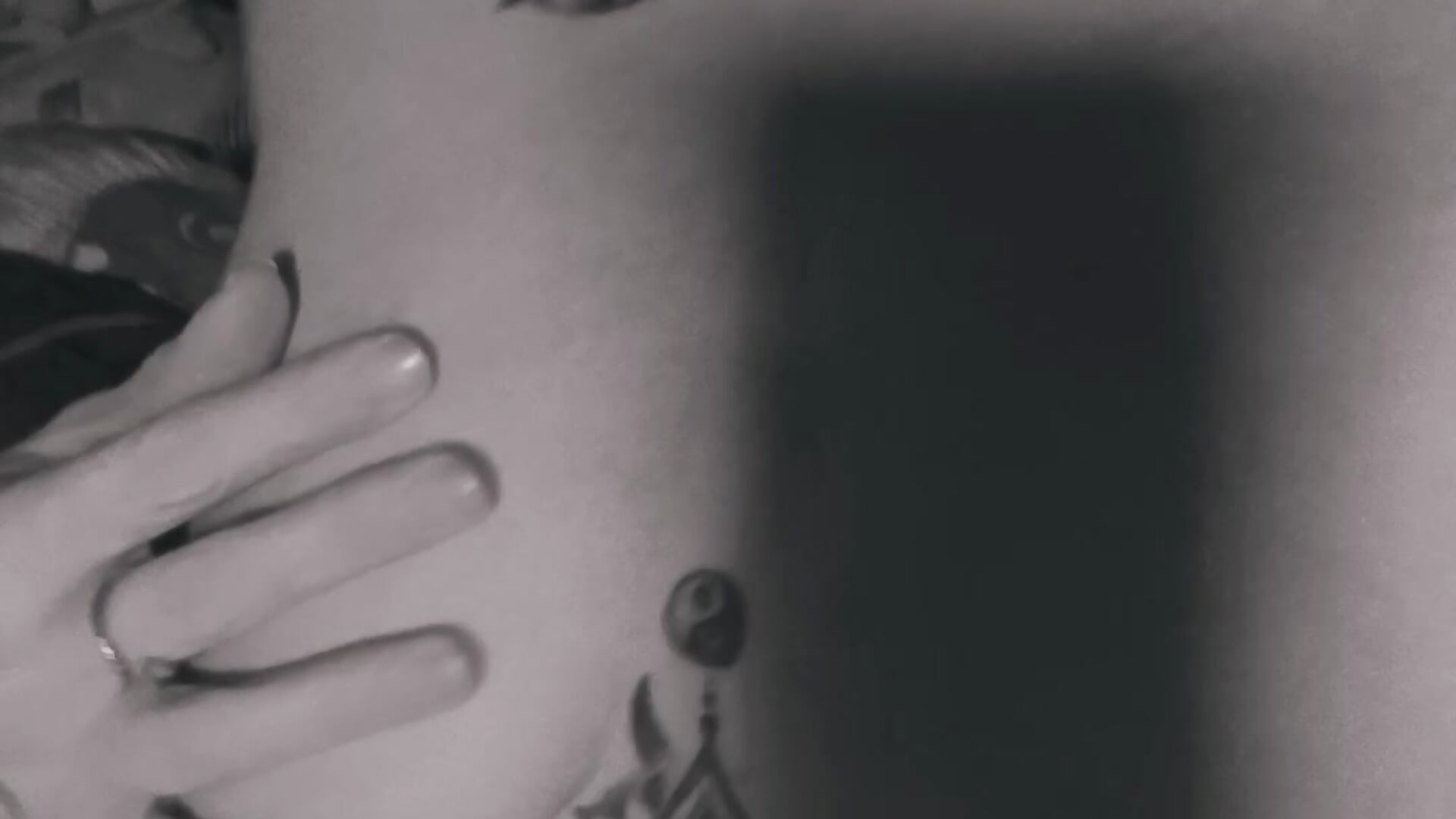 Viens me découvrir - video by xlittleangel24x cam model