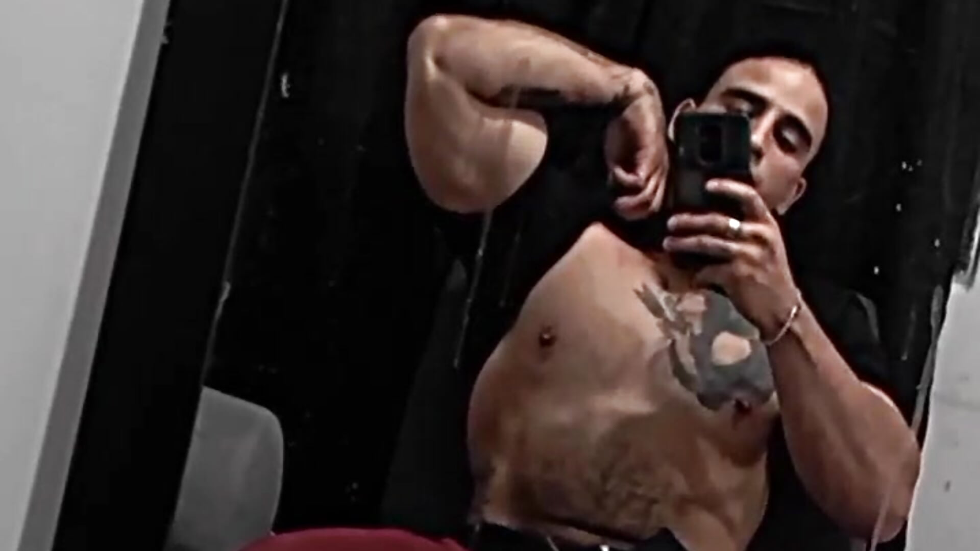 the king on the trhone - Video von kingbear777 Cam-Model