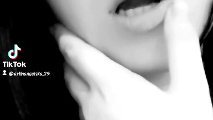 Sex - video by ElenaMaeer cam model