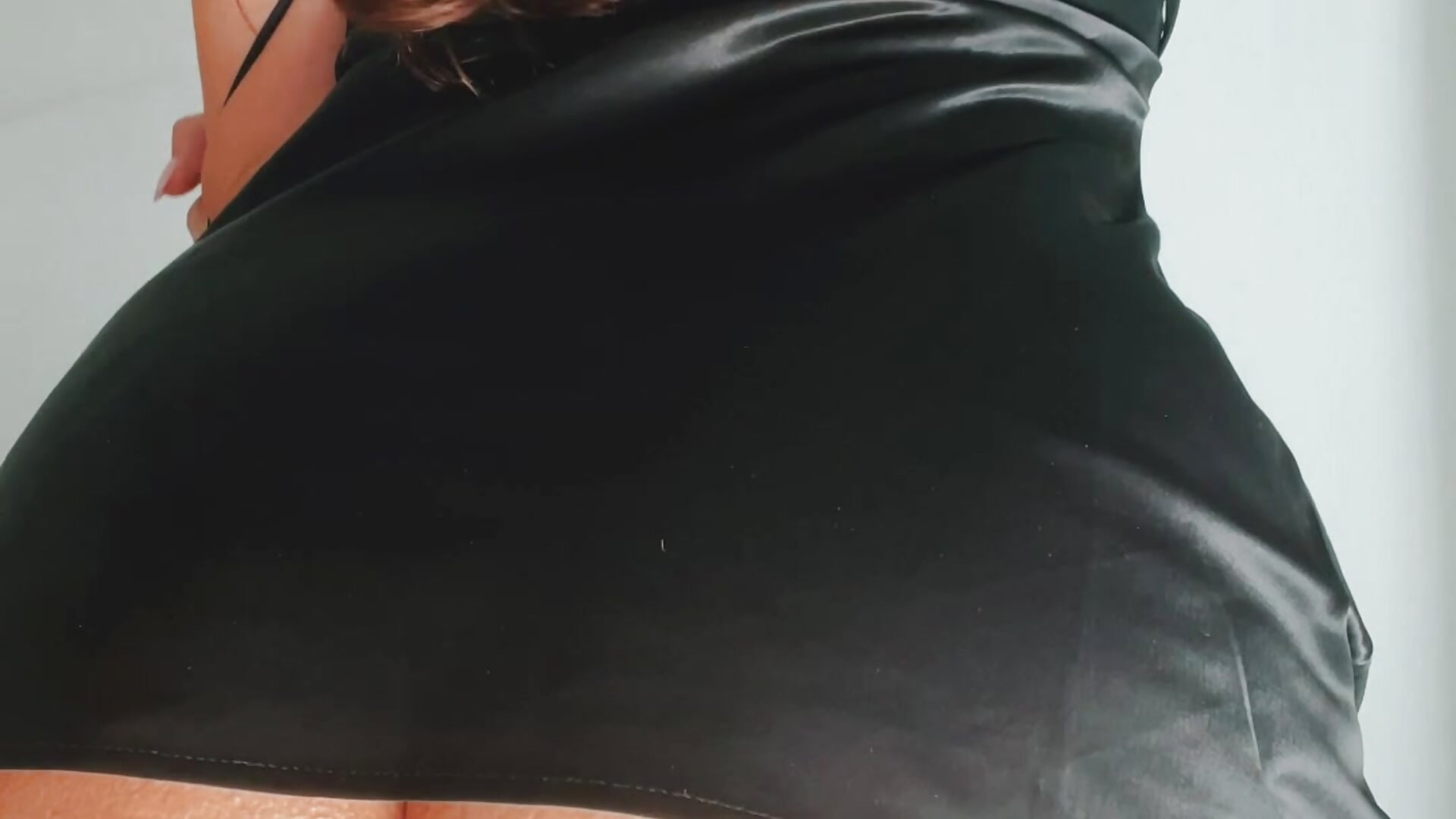 Dancing & Teasing you w my Naked and hot body 🤎 Your New Latin Obsession 🥰 - video by Agnexxx cam model