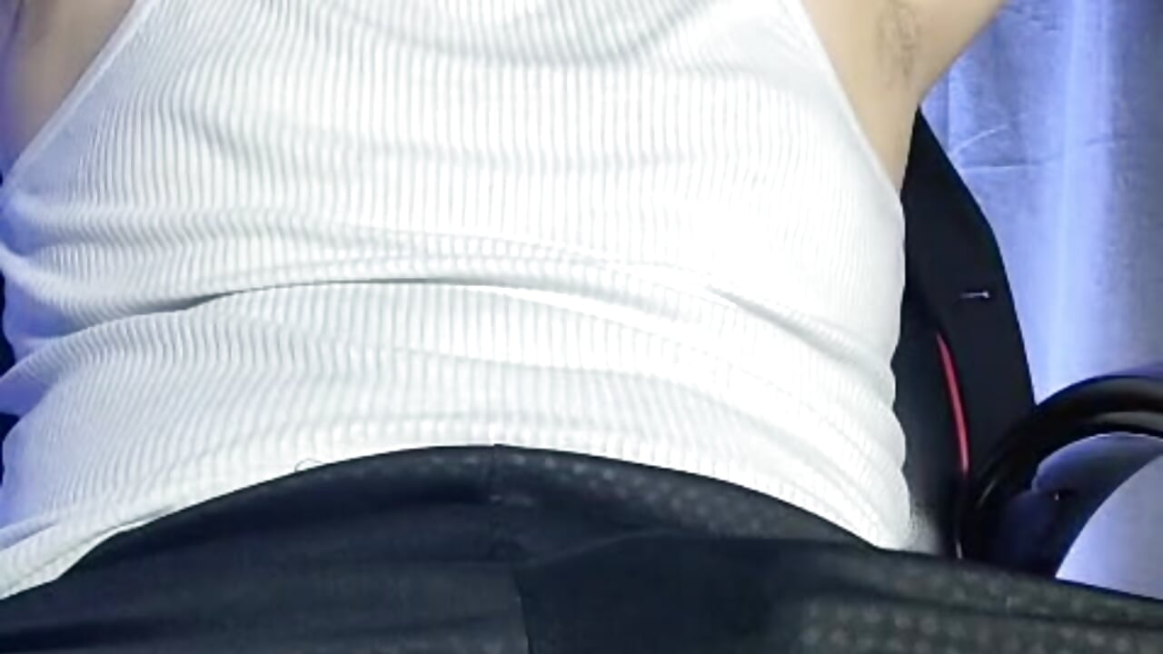 Jerry_hot1 adlı kamer modelinin viral videoları:  2631