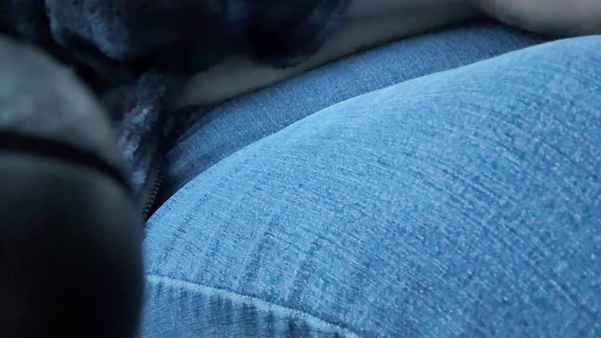 Belly & Boobs Car Play V012126-1294