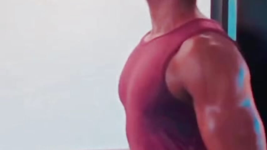 Working biceps - AlexBicgcokXXX 님의 동영상