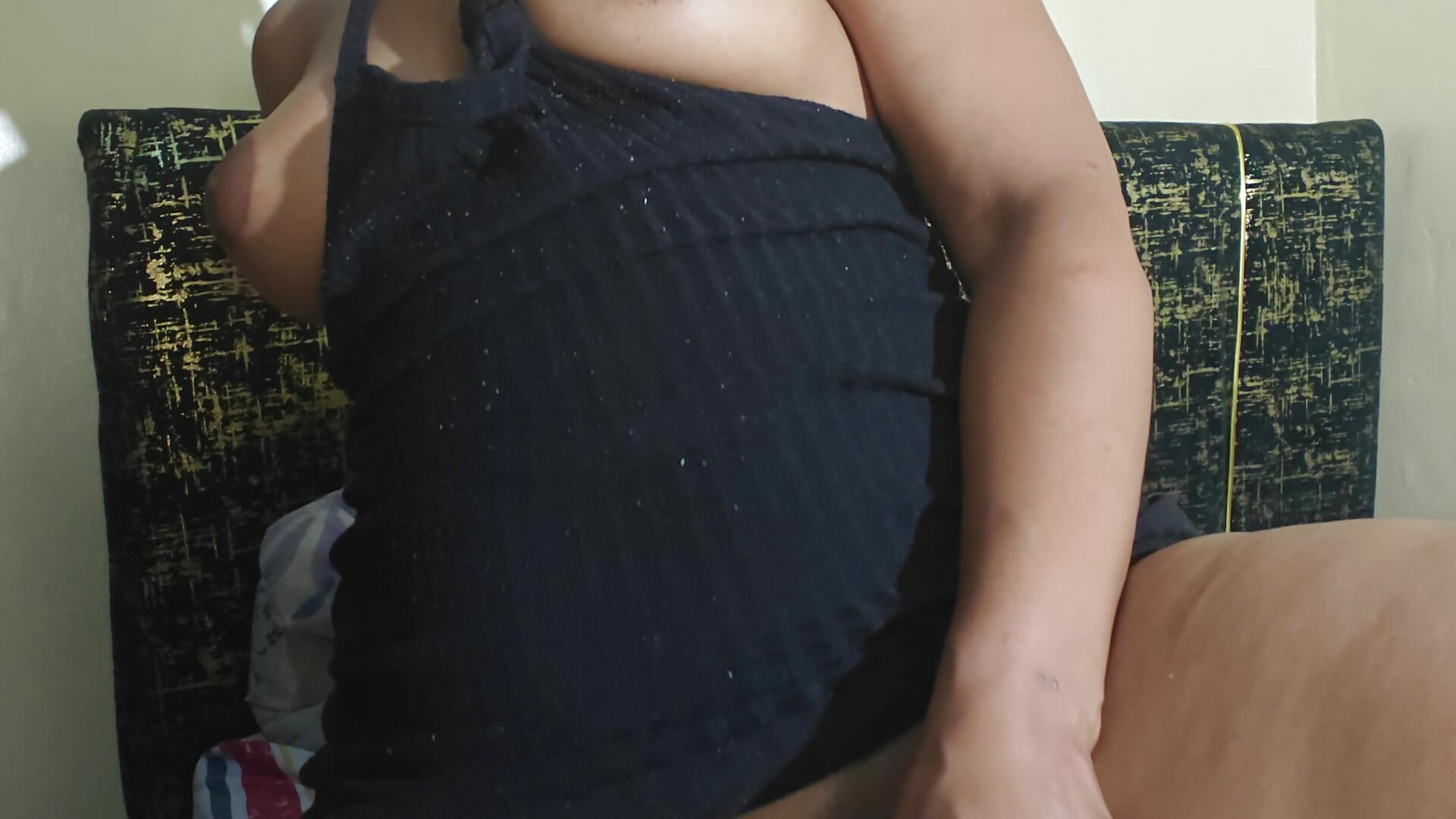 Ride dildo ,tits out and squirt - video di Misssexy_thighs modella di cam