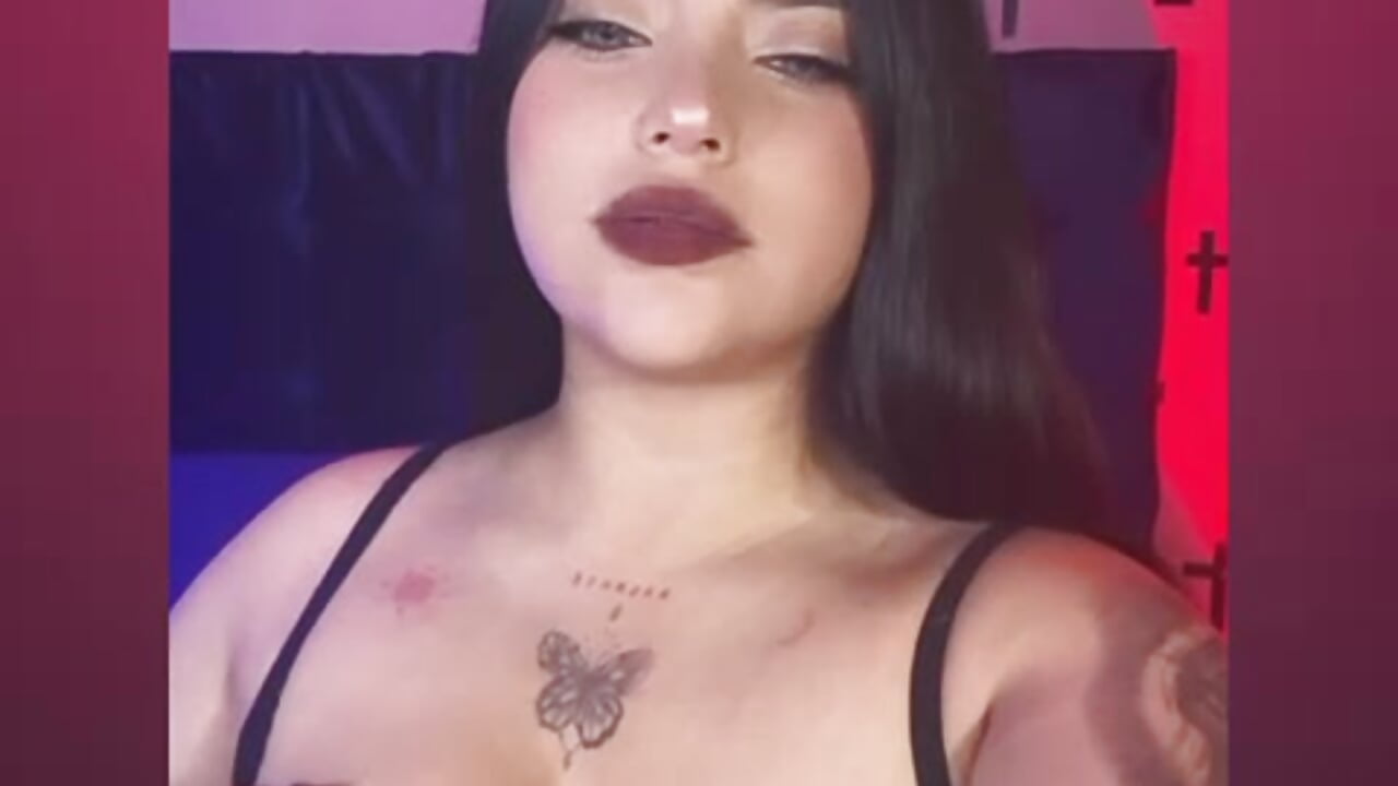 Bonjour mes cheries 🫣 - video by Alexa_Espinoza cam model
