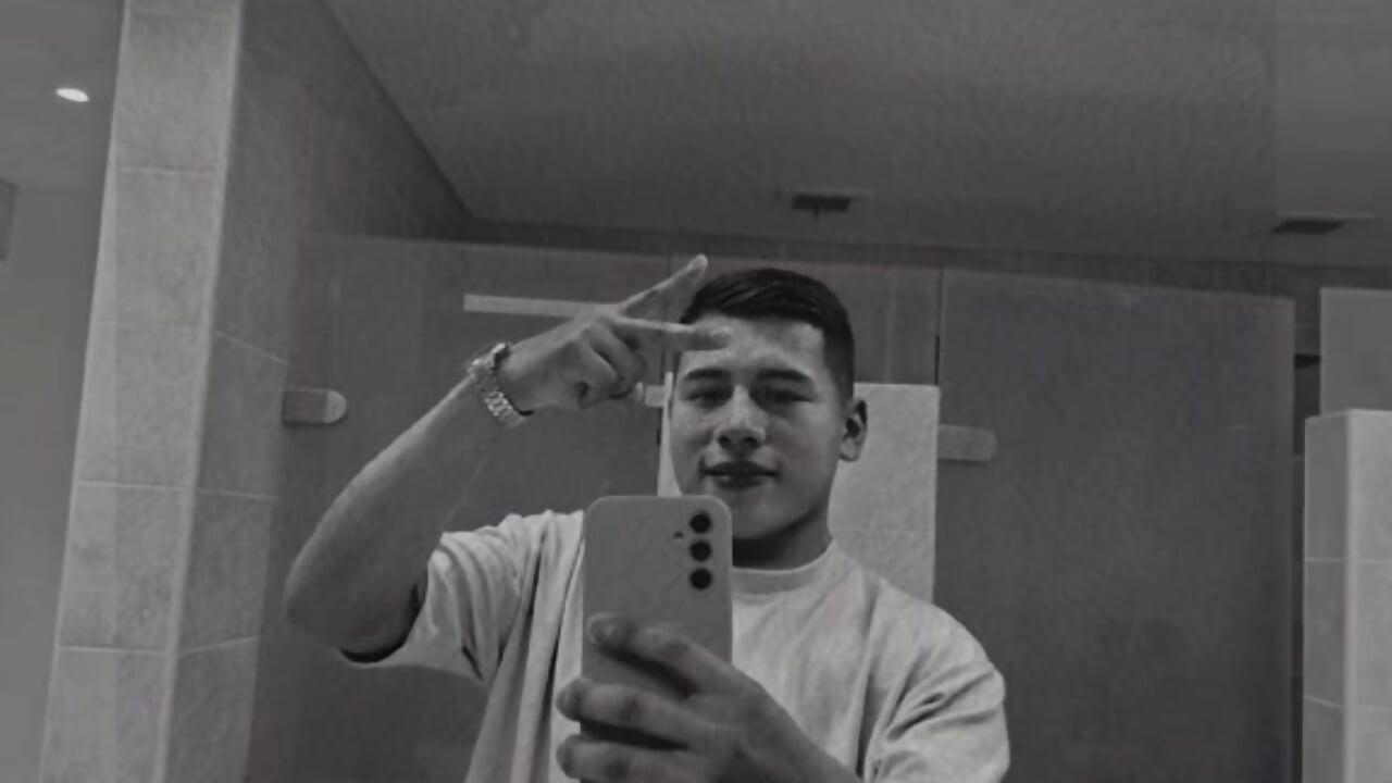 👀 - video by JHONH0T cam model