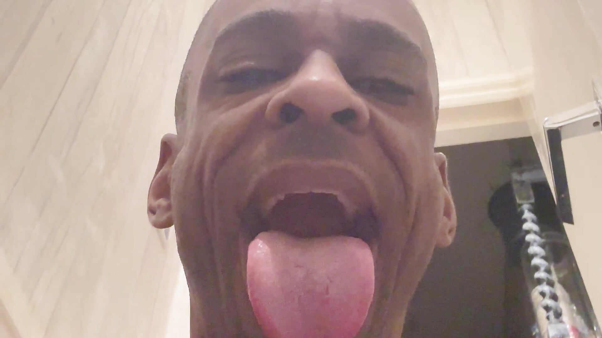 IMG_8025 - video by L0V3HasH cam model