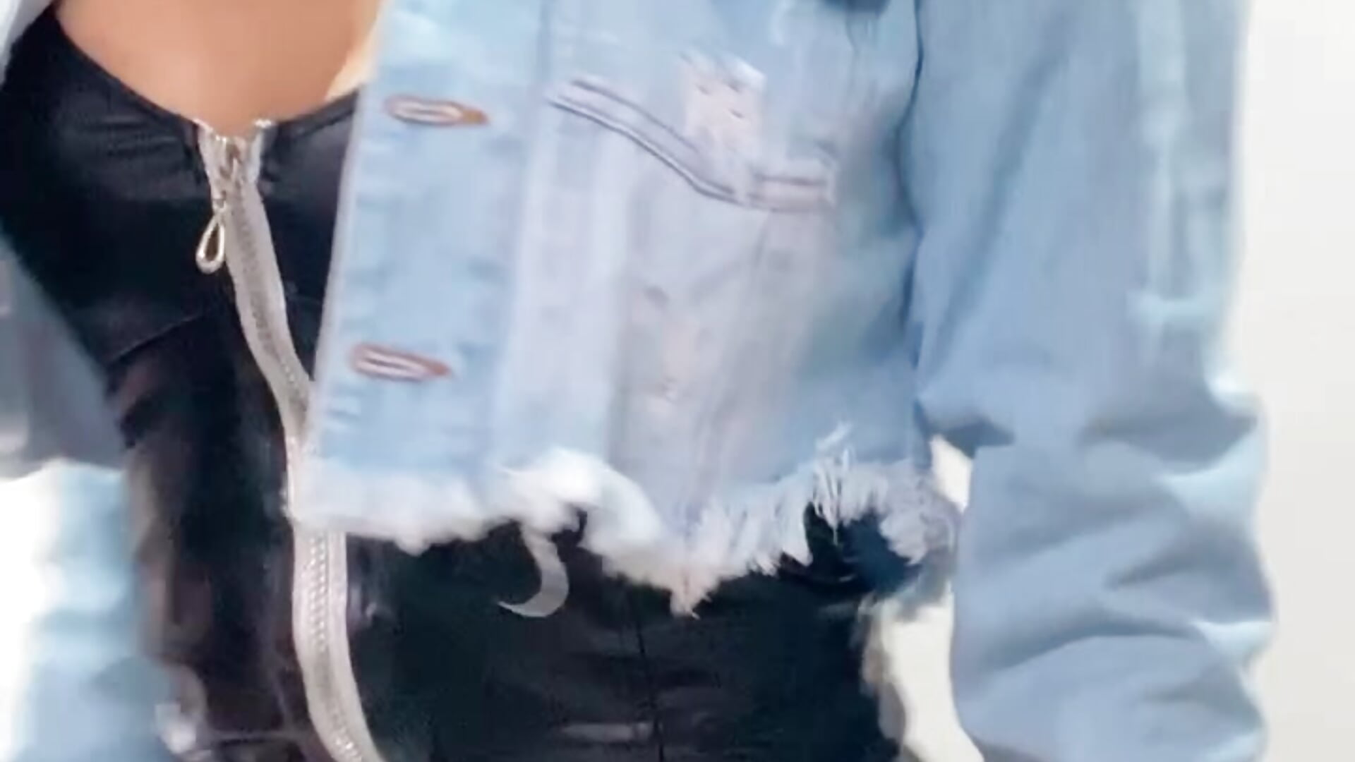 black - video by emilyparkerr01 cam model