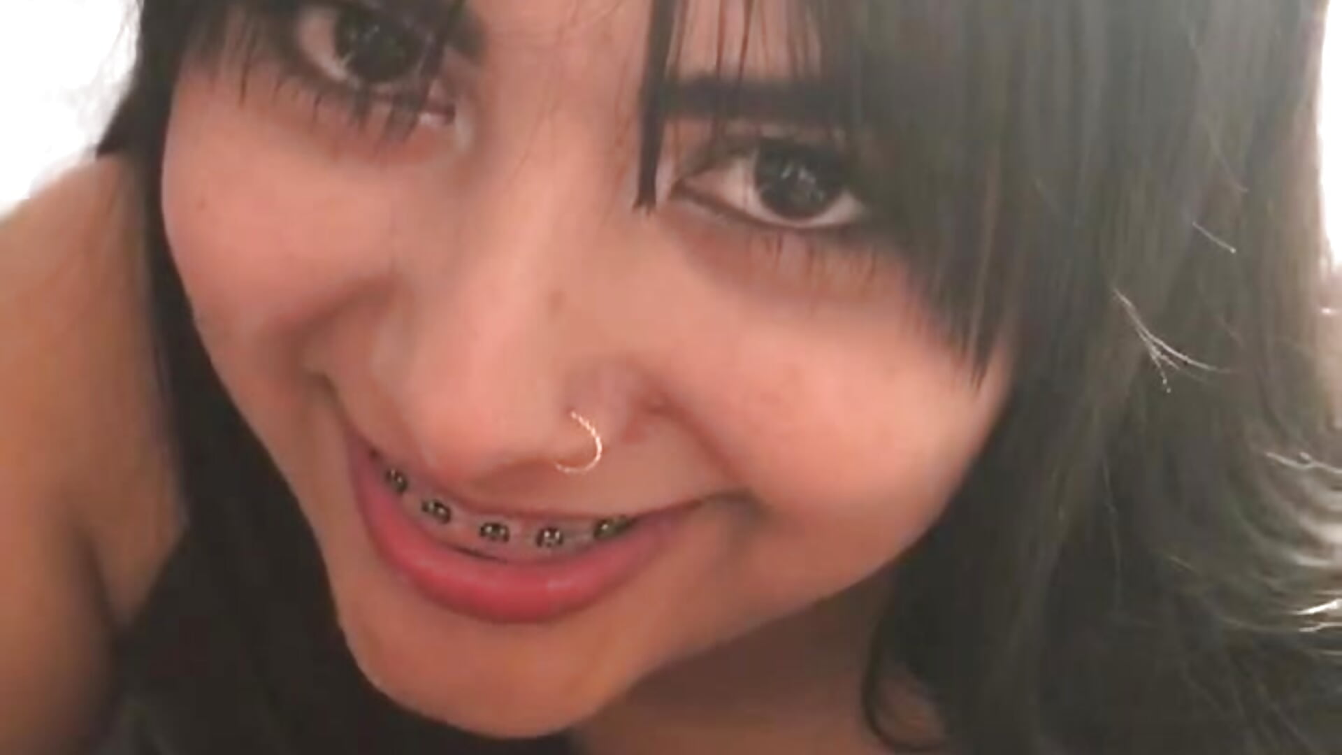 Naty is looking for me to suck my cock