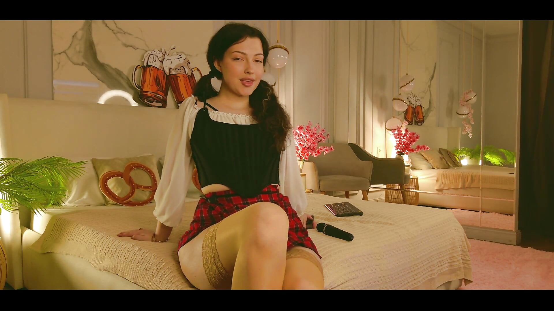 Oktoberfest party 🍻 - video by Miley_Smile cam model