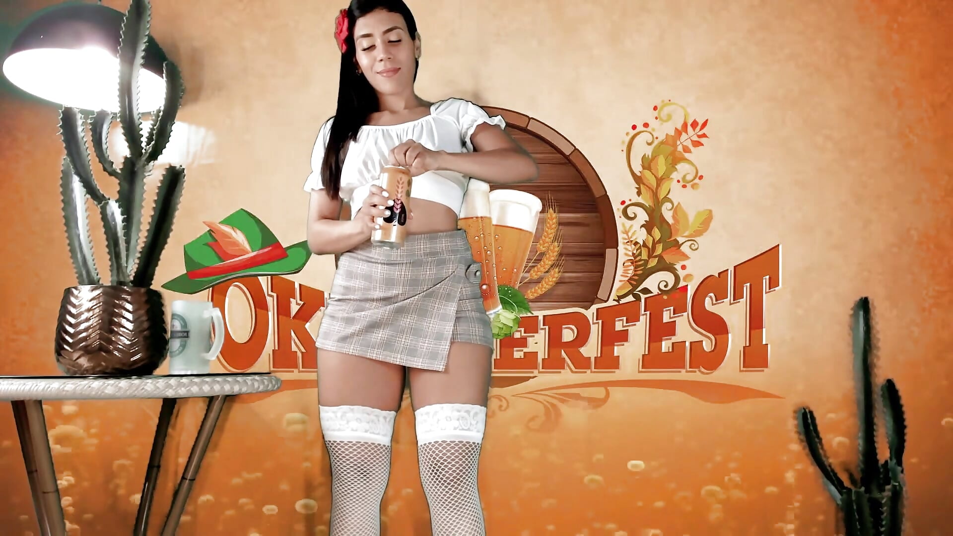 OKTOBERFEST 2023 - CharlotteCox_ 캠 모델의 동영상