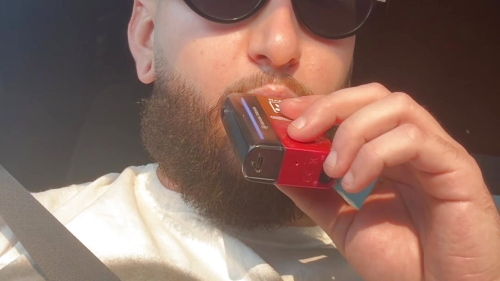 vape tricks - فيديو من Nudedude444 موديل الكام