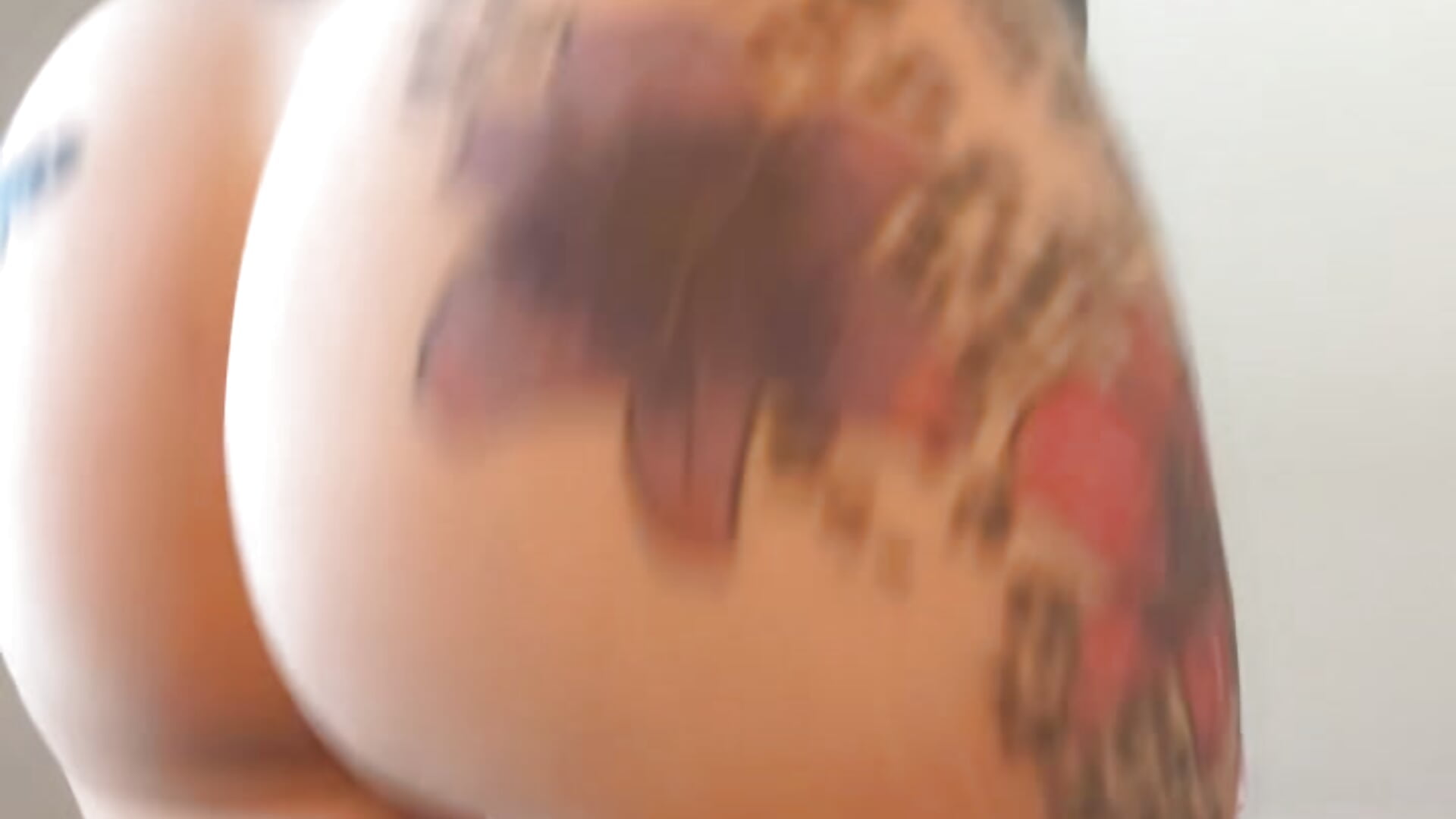 Just a lil twerk n clap! Juicy ass