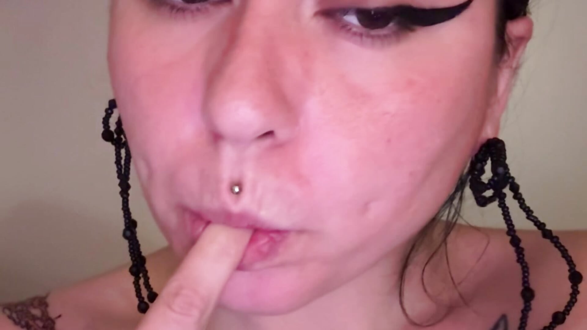 sexy tease - Vídeo de maXXXine_star, modelo de vídeos